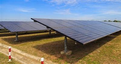 Solar Power Plant Image 2