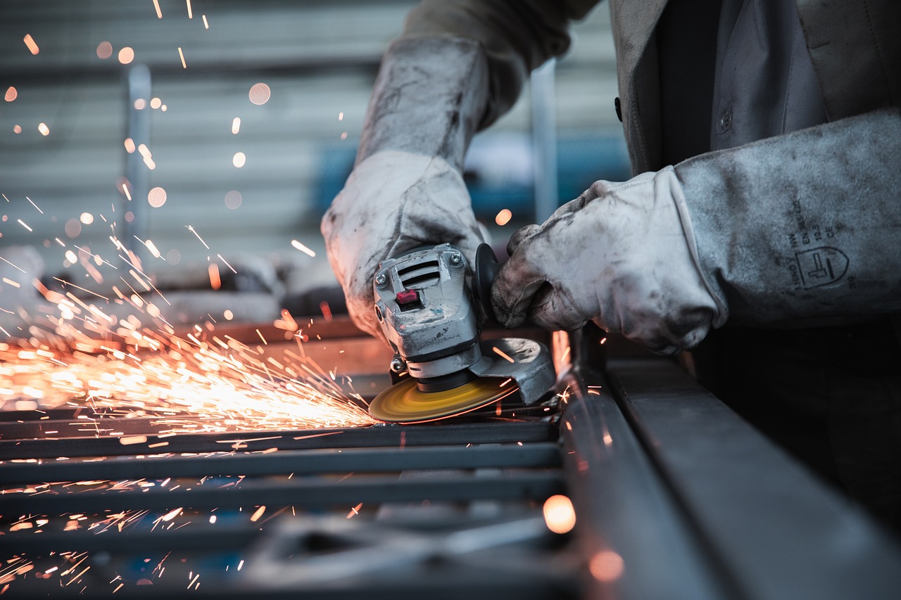 Steel Structures & Buildings